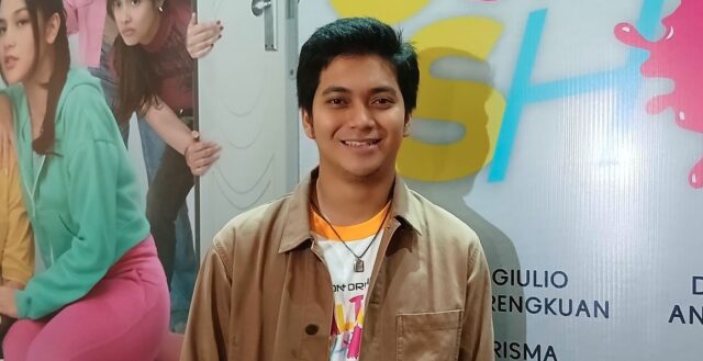 Naksir Davina Karamoy, Ajil Ditto Tersisih? Saksikan Eps 4 Series Culture Shock di Sini